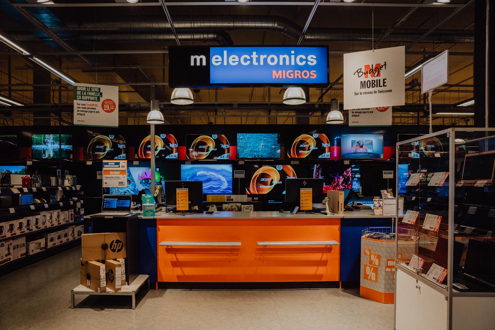 M electronics